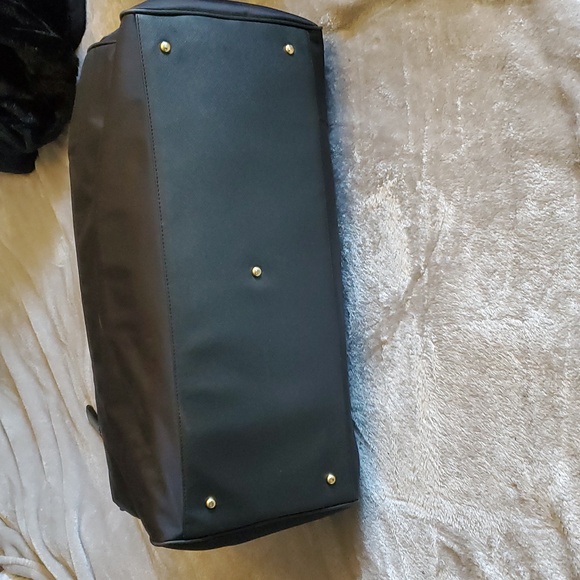 Adrienne Vittadini large duffle travel bag (mens/womans) - Picture 3 of 9